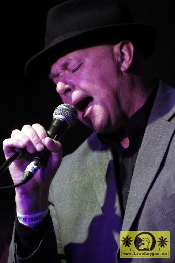 Arthur Kay (UK) with The Clerks 4. Freedom Sounds Festival - Gebaeude 9, Koeln 22. April 2016 (25).JPG